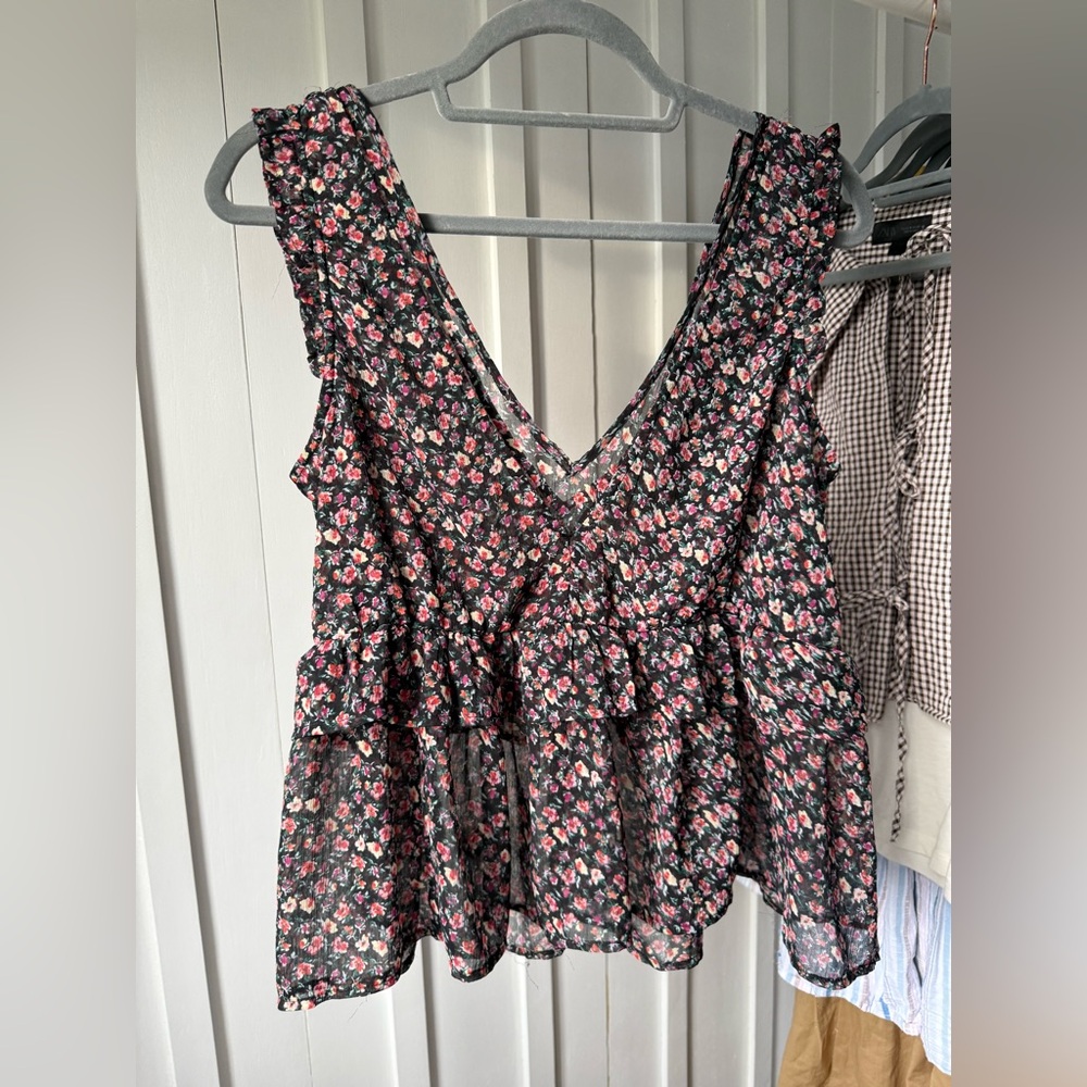 American Eagle Outfitters Floral Ruffle Blouse - Black and Pink